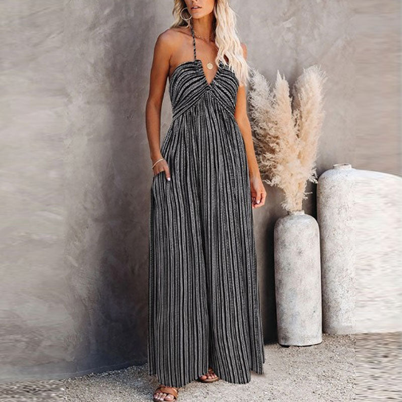 Gluschwein - Neckholder-Plisseekleid mit tiefem V-Ausschnitt Schwarz