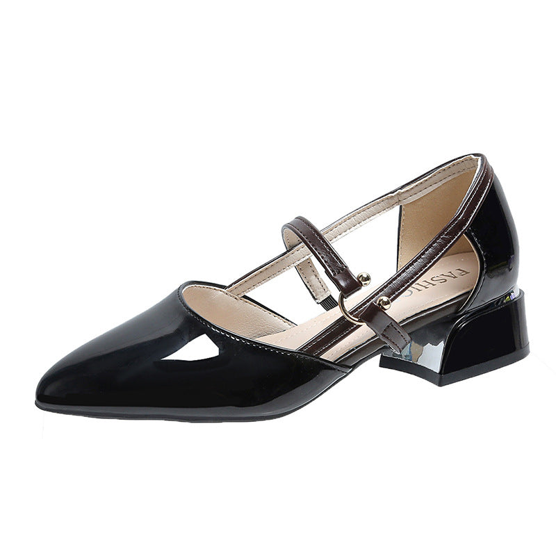Gluschwein - Niedrig ausgeschnittene High Heels mit spitzer Zehenpartie Schwarz