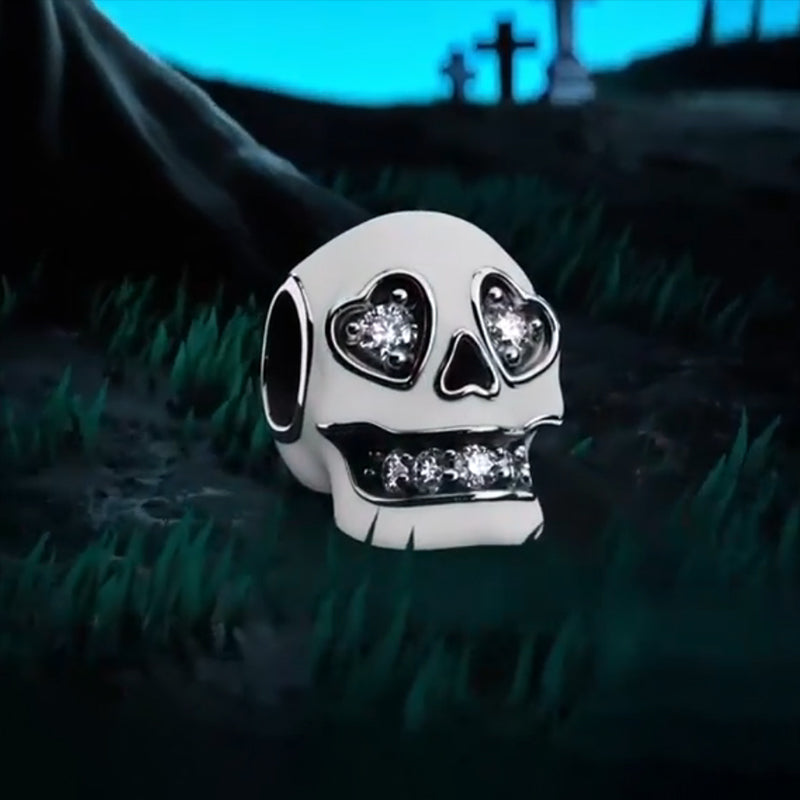 Gluschwein - Im Dunkeln leuchtender, funkelnder Totenkopf-Anhänger