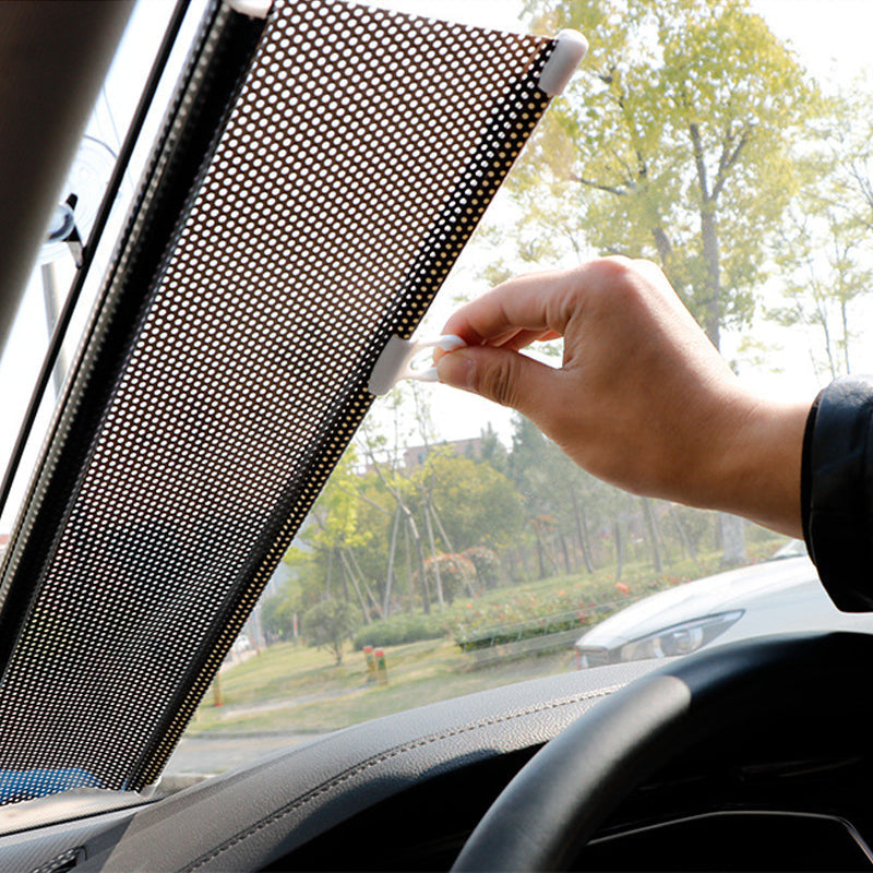 Automatisch einziehbarer Sonnenschutz für die Windschutzscheibe