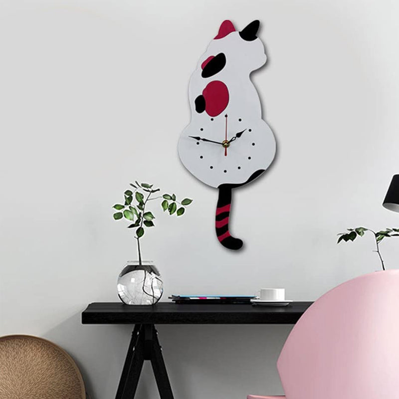 Gluschwein - Wanduhr mit wedelndem Schwanz der nordischen Katze