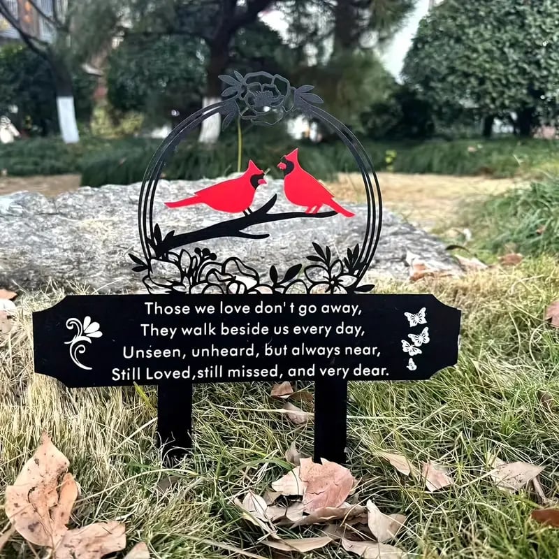 Gluschwein - Kardinalfriedhof-Gedenkpfahl aus Metall