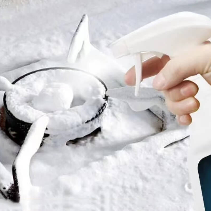 Nettoyant ménager pour les taches d'huile lourdes sur la hotte aspirante