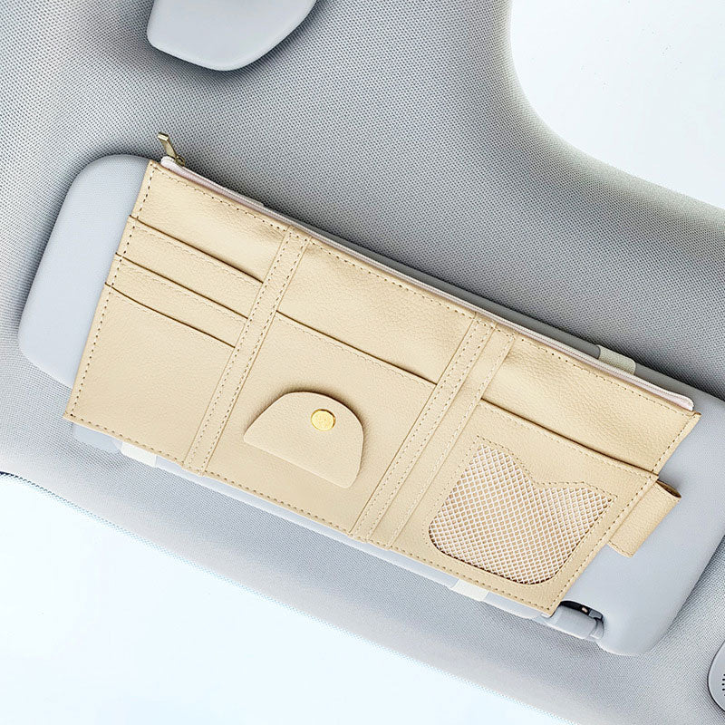 Bolsa para guardar tarjetas para el coche.