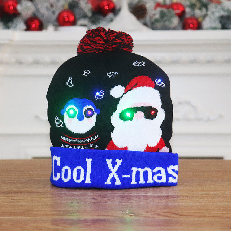 Gluschwein - Bunte leuchtende gestrickte Weihnachtsmütze PINGUIN