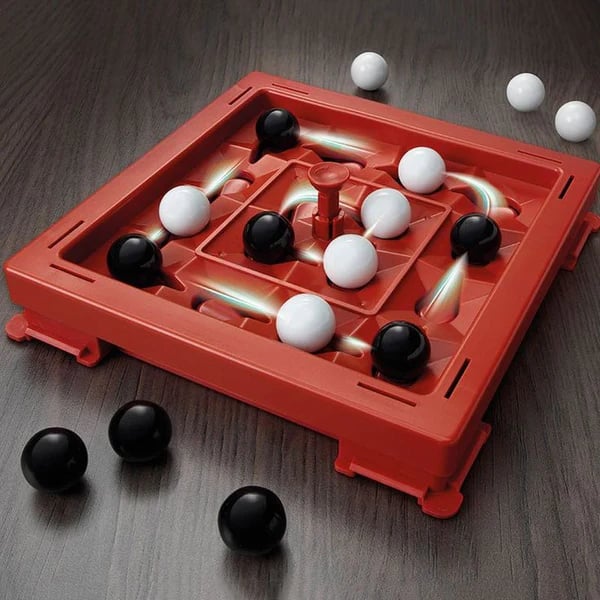 Juego de mesa educativo de lógica orbital.