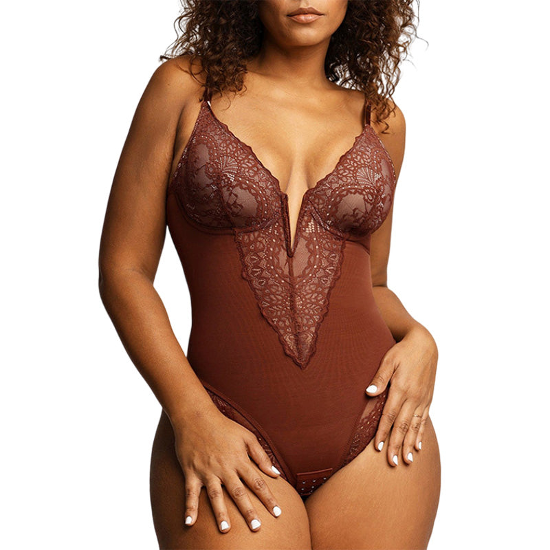 Gluschwein - Spitzen-Tanga-Body mit tiefem V-Ausschnitt Braun