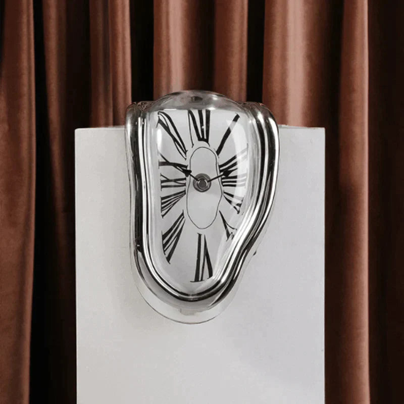 Gluschwein - Uhr der schmelzenden Zeitschleife Silber