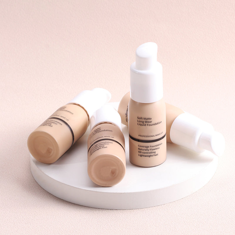 Gluschwein - Weiche Matte flüssige Foundation