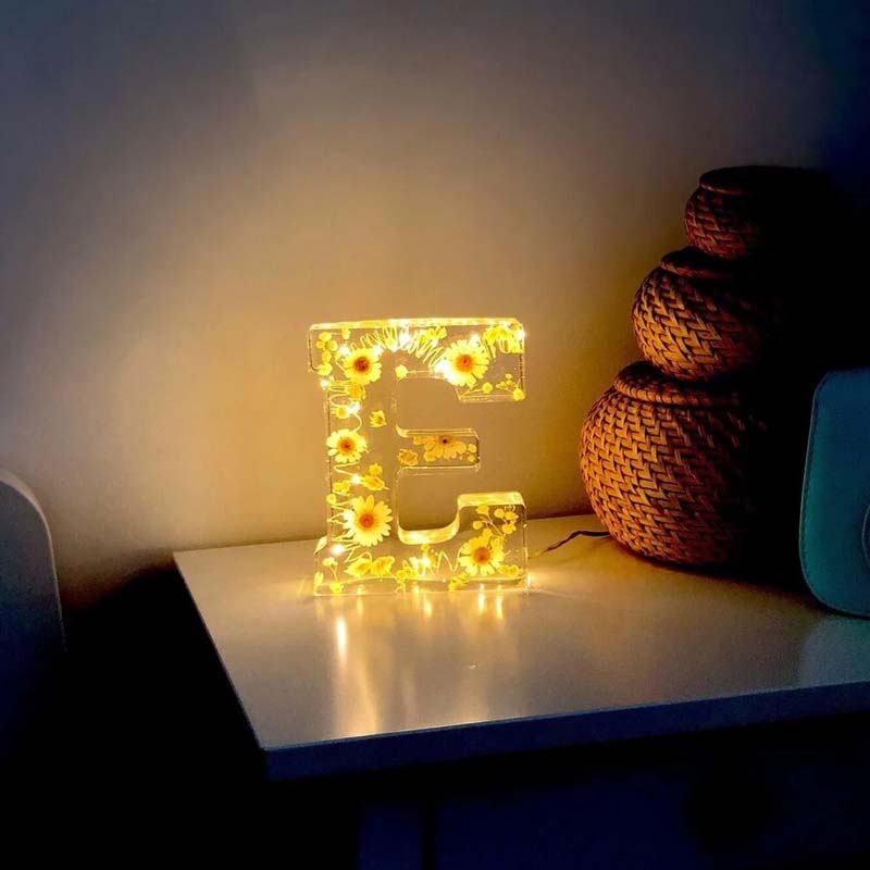 Gluschwein - Nachtlicht aus Kunstharz mit Blumenmuster