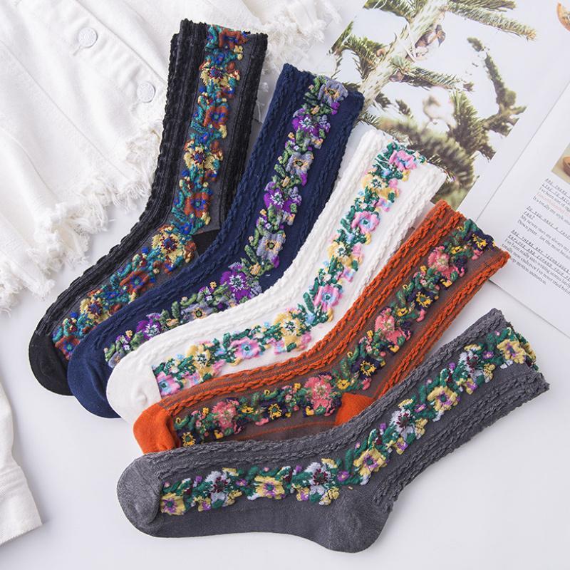 Gluschwein - Vintage Socken mit Blumenstickerei (5 Paar) 5 Paar(5 Farben)
