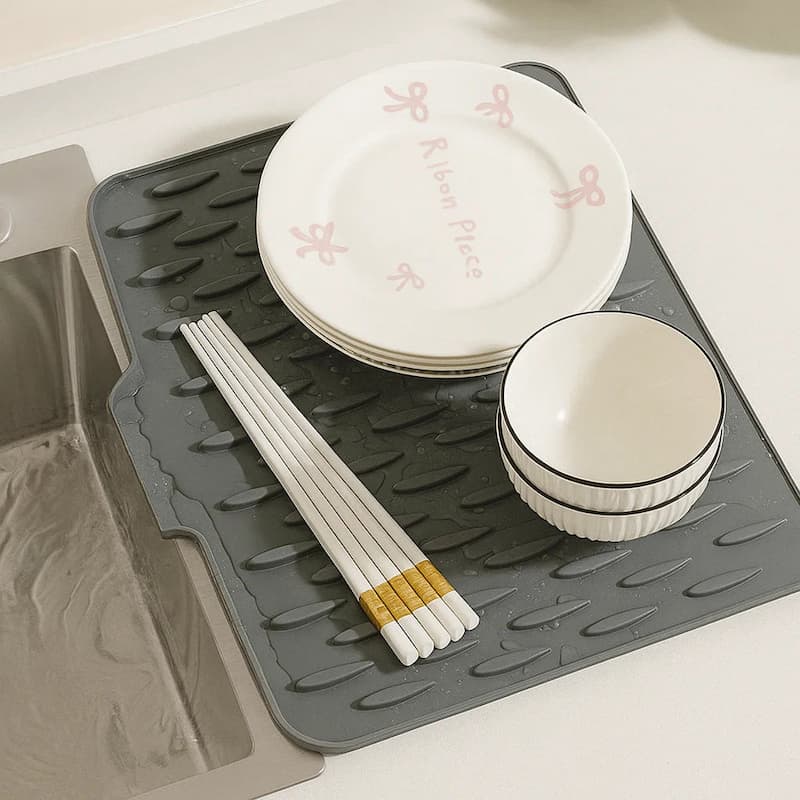 DrainMat - Silikon-Trocknungs- und Hitzeschutzmatte — Flexibel & BPA-frei
