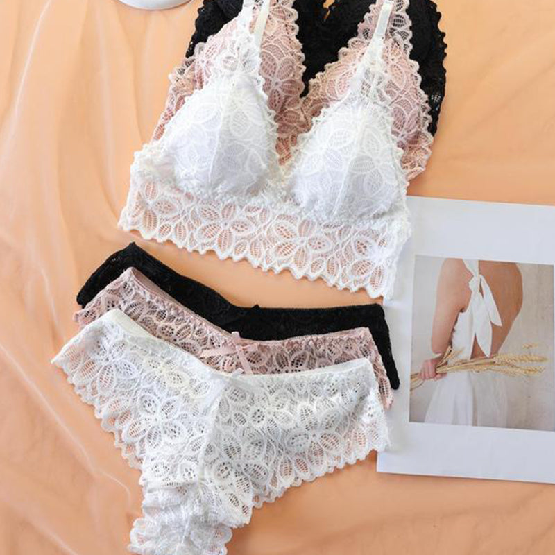 Gluschwein - Kabelloser BH aus kontrastierender Spitze und Panty mit Schleifenverzierung für Frauen