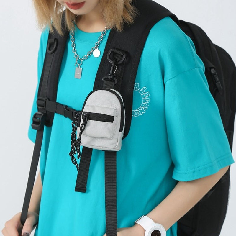 Bolso mini con colgante de moda