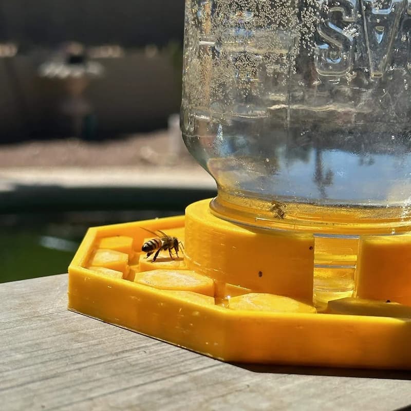 WaterBee - Point d'eau pour abeilles pour vos jardins