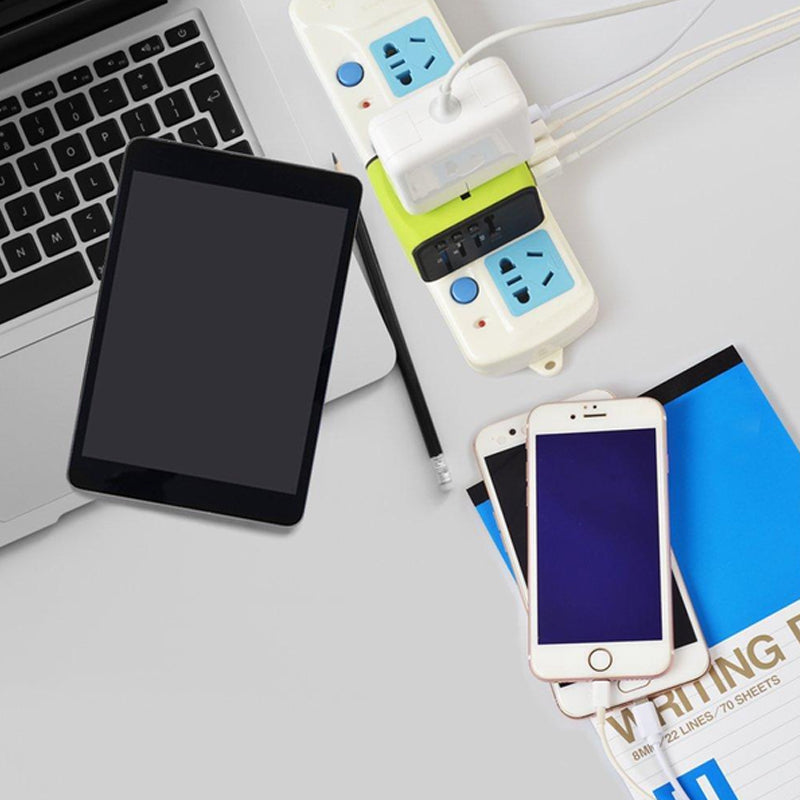 Gluschwein - Universal Smart Reiseadapter Spannungswandler