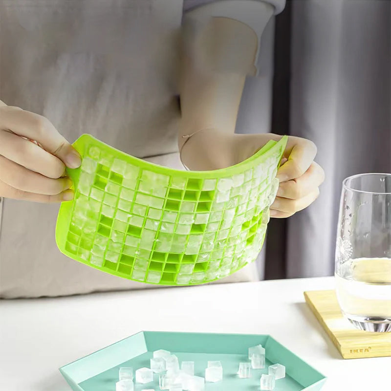 Gluschwein - Eisherstellungsform mit 160 Gittern