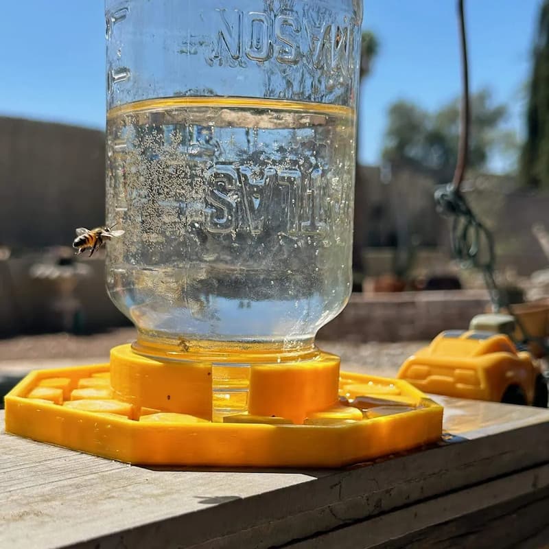 WaterBee - Point d'eau pour abeilles pour vos jardins