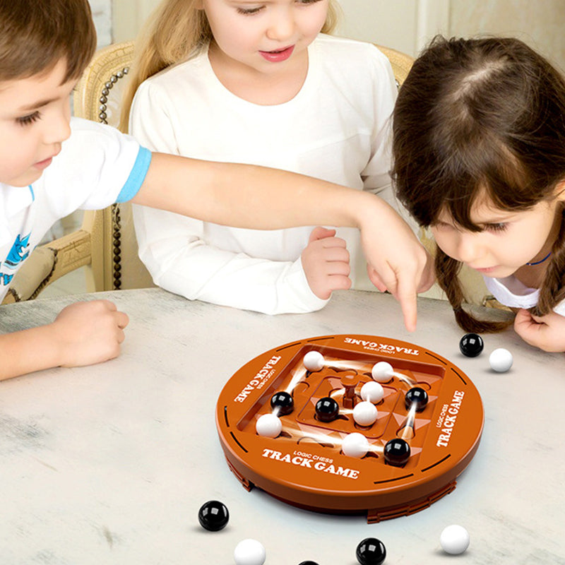 Juego de mesa educativo de lógica orbital.