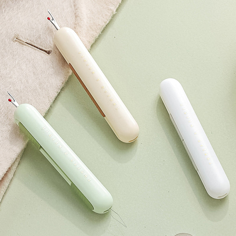 Gluschwein - 2 In 1 Needle Threader Seam Ripper