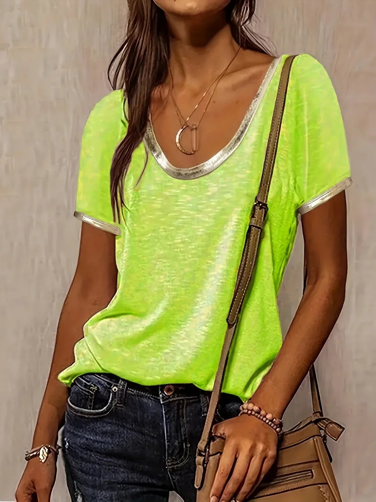 Krissy – Camiseta informal con cuello redondo