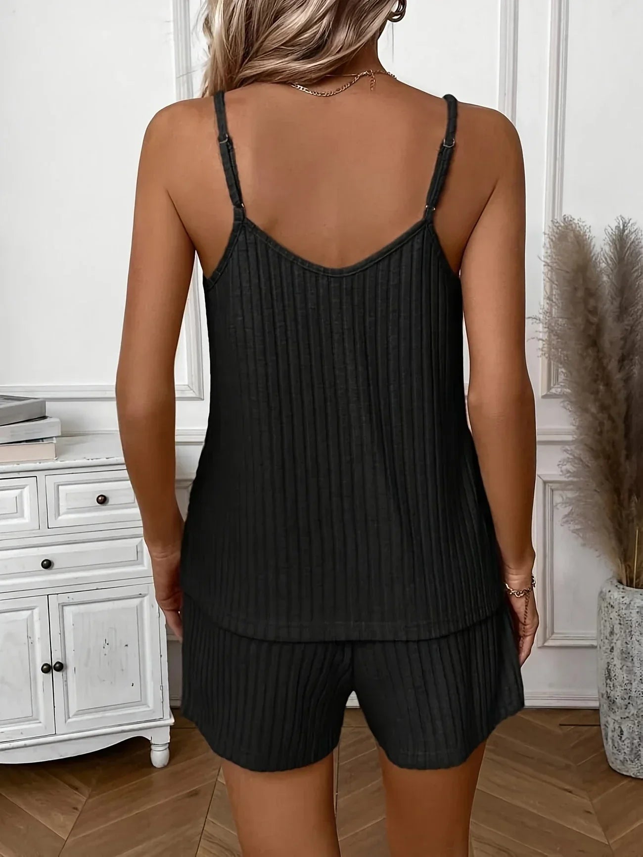 Hristina – Cómodo conjunto de verano de dos piezas con tirantes