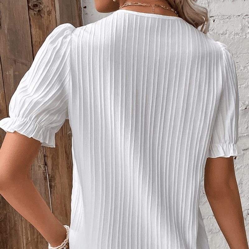 Gluschwein - Elegante Bluse mit V-Ausschnitt und schlichter Spitze