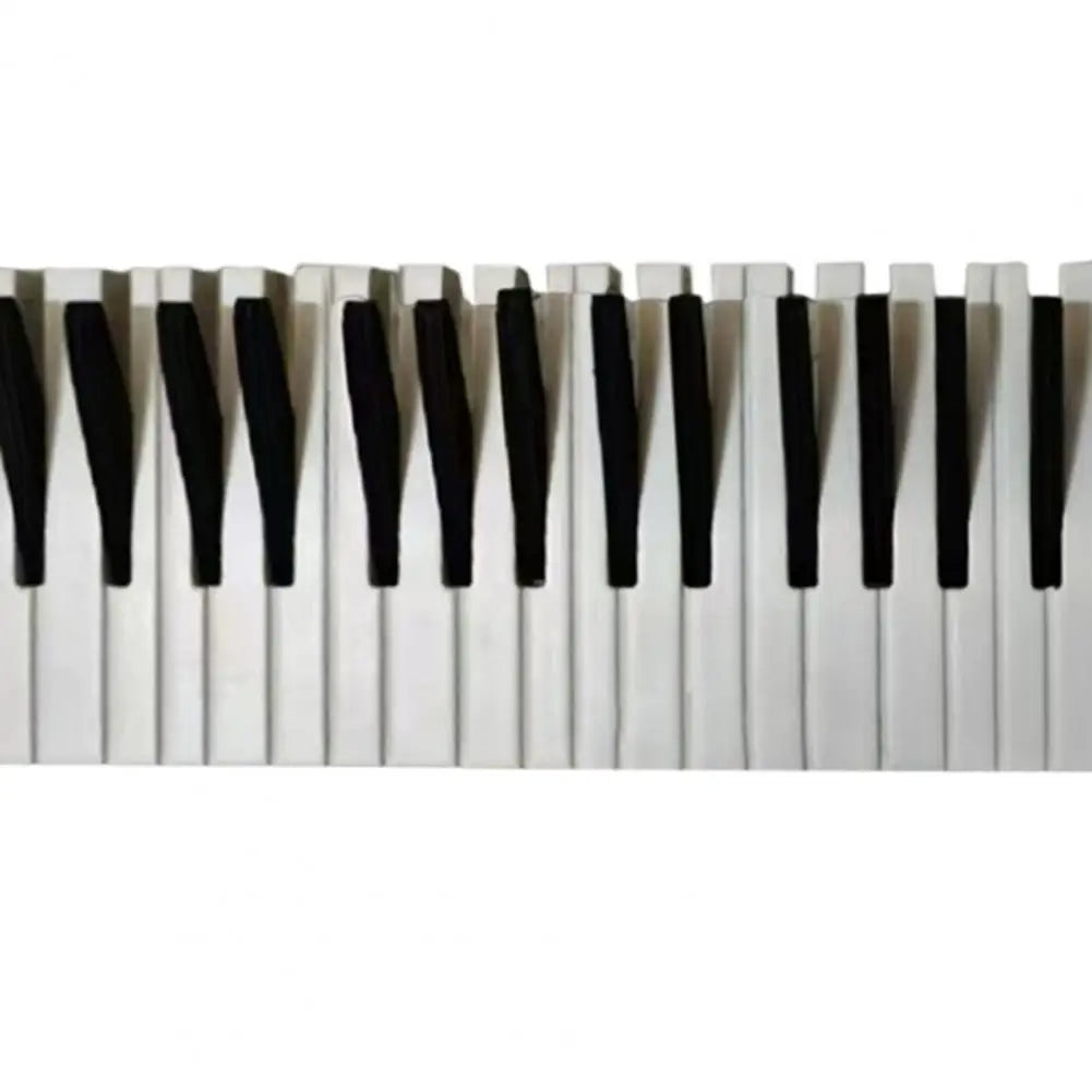 Perchero de pared: diseño de piano creativo para amantes de la música y habitaciones infantiles.