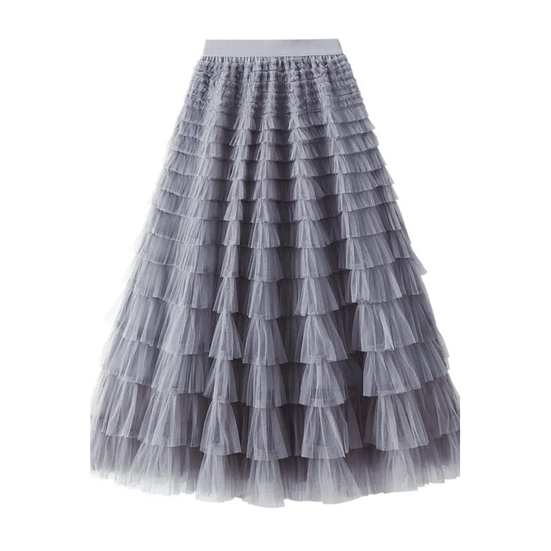 Soyez votre propre reine de la ville avec cette jupe longue en tulle avec ceinture élastique à plusieurs niveaux