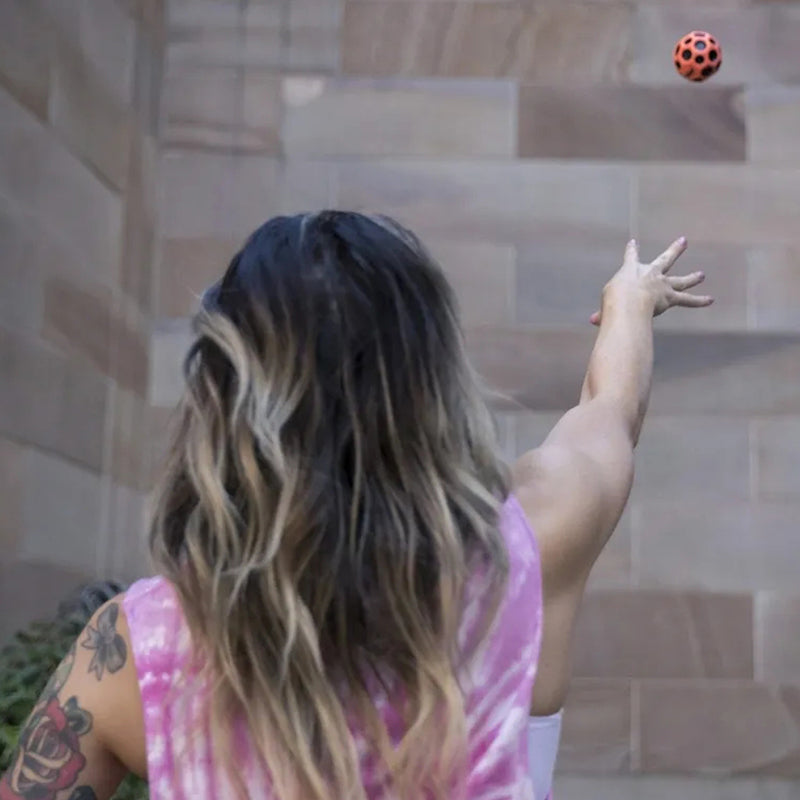 Gluschwein - Hohe Bounce-Loch-Ball