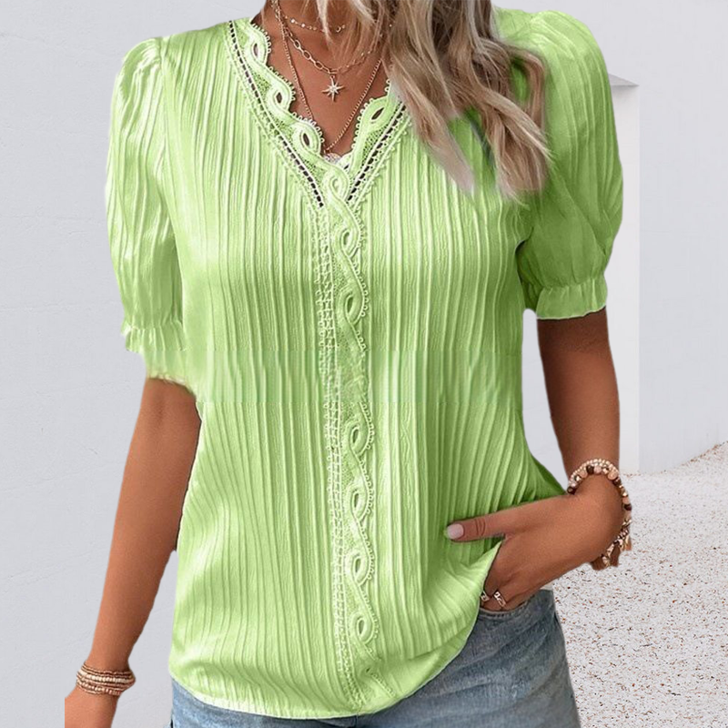 Gluschwein - Elegante Bluse mit V-Ausschnitt und schlichter Spitze