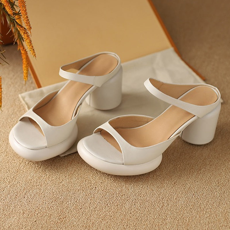Gluschwein - Sommer-Retro-Sandalen für Damen mit dickem Absatz Weiss