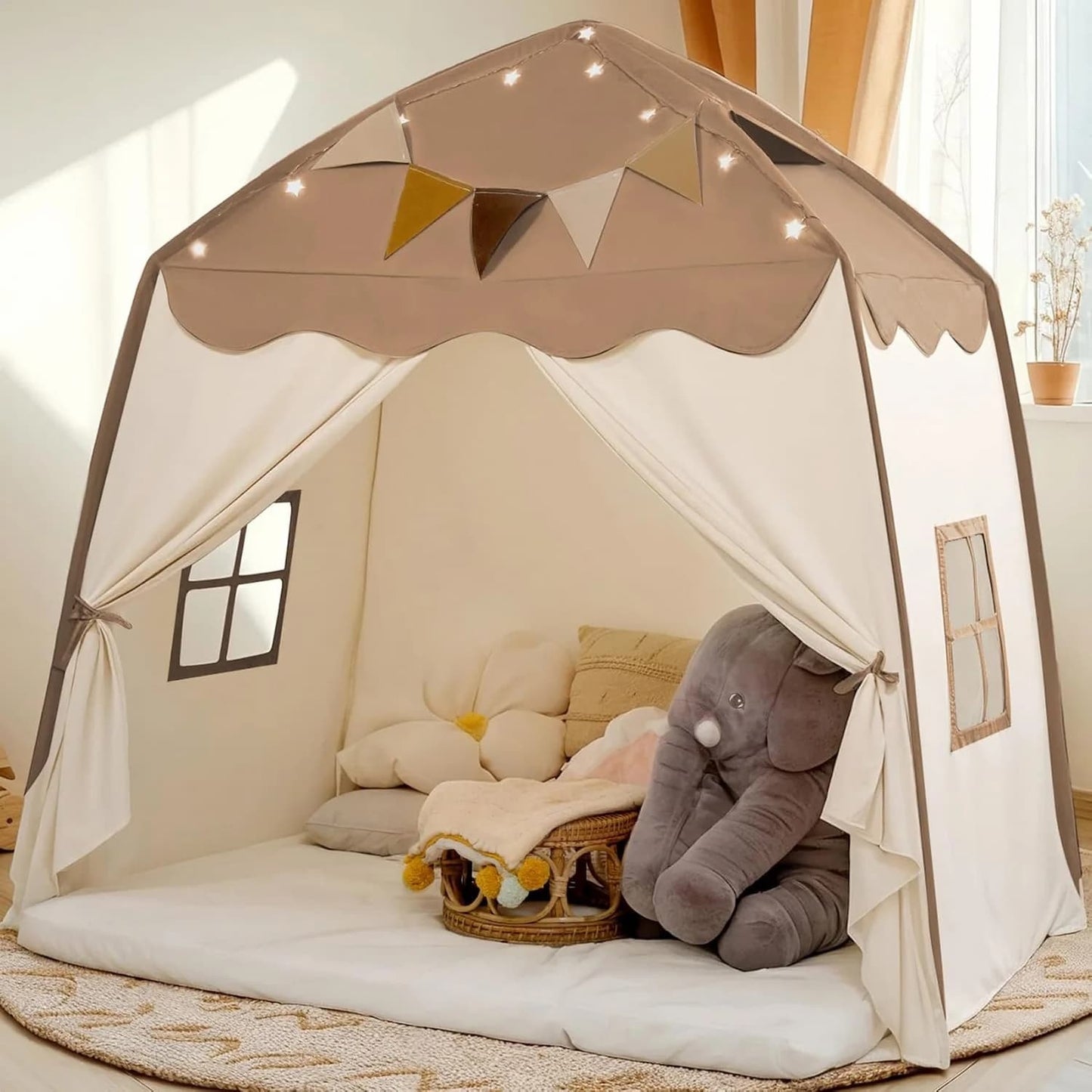 Gluschwein - Kids Play Tent - Spielzelt mit Sternenlichtern und Fähnchen