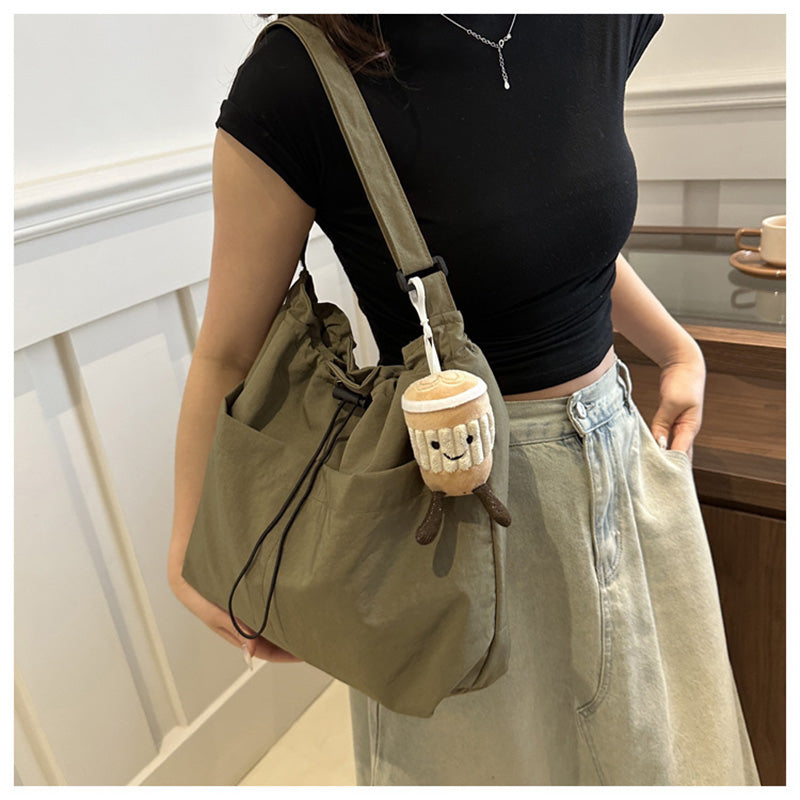 Bolso de hombro casual ultraligero y de gran capacidad.