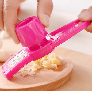 GarliPress – Knoblauch zerkleinern ohne Stress oder klebrige Finger