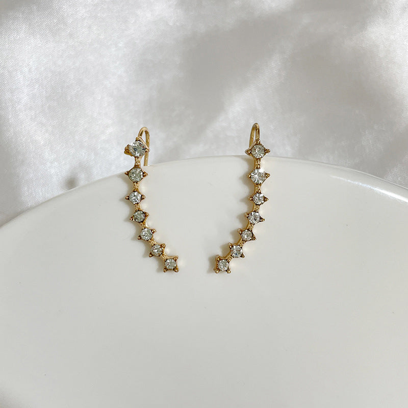Gluschwein - Ohrstecker mit sieben Sternen und Diamanten