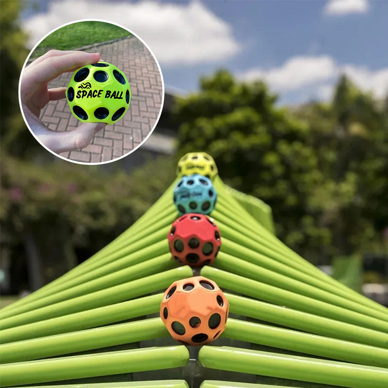 Gluschwein - Hohe Bounce-Loch-Ball