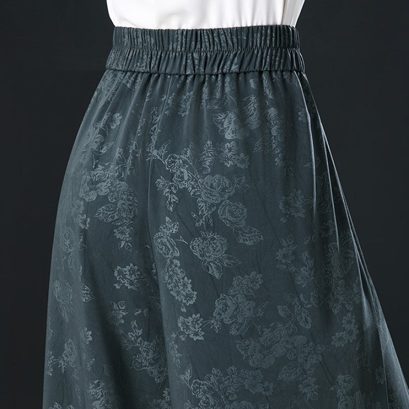 Gluschwein - Damenhose mit hohem Bund und weitem Bein und Blumenmuster