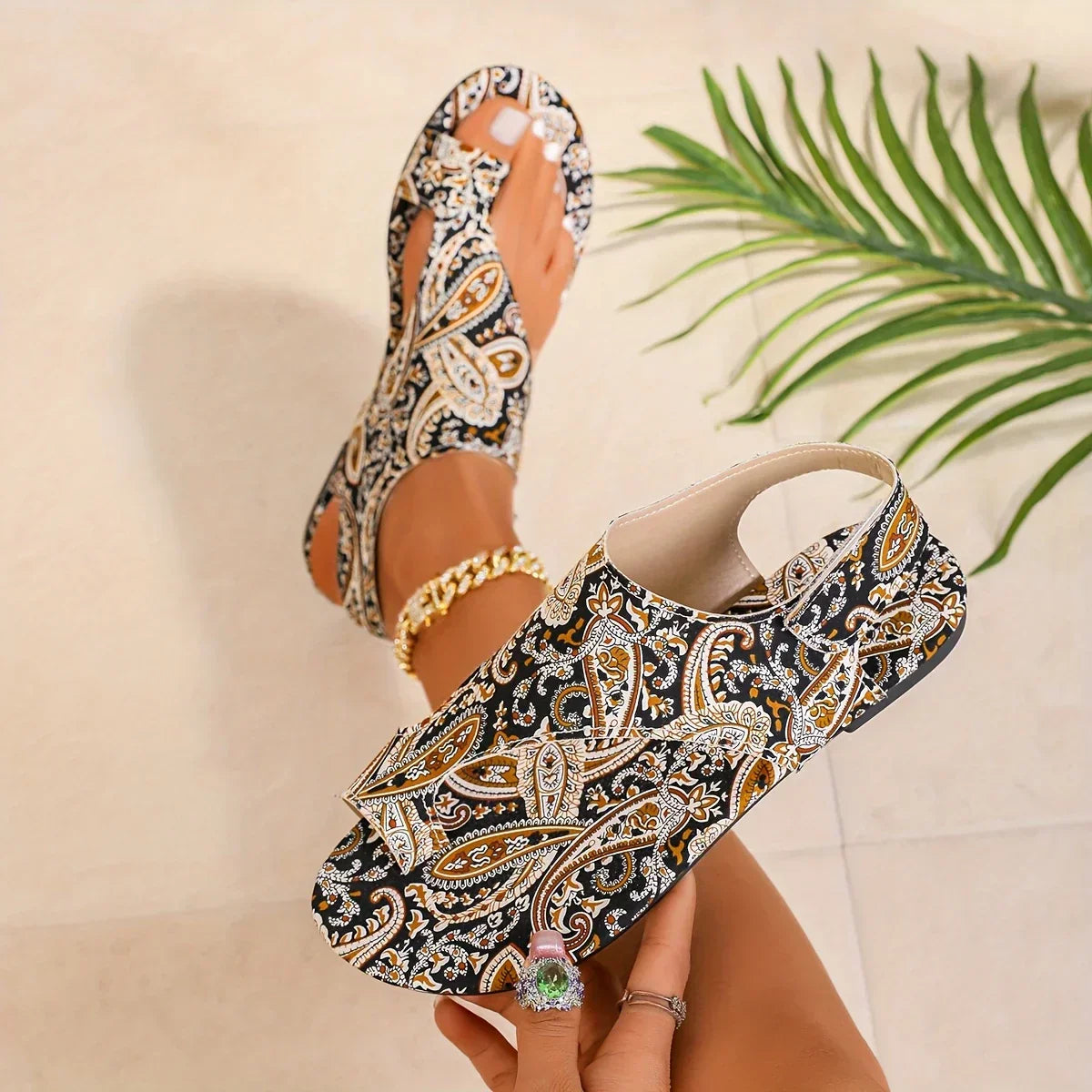 Vintage Bohemian Sandaler