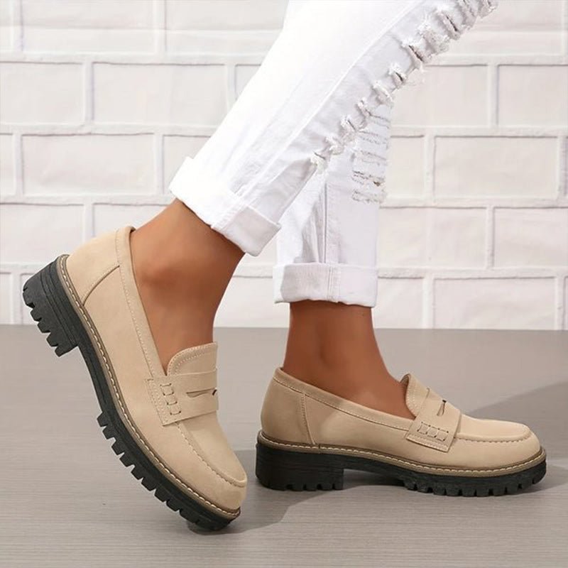 Cassandra – Chaussures élégantes à enfiler en daim