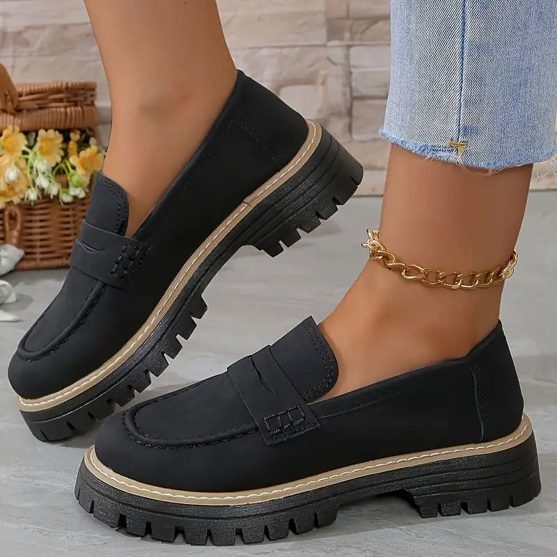 Cassandra – Chaussures élégantes à enfiler en daim