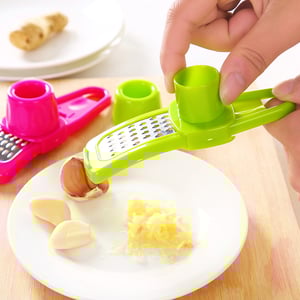 GarliPress – Knoblauch zerkleinern ohne Stress oder klebrige Finger