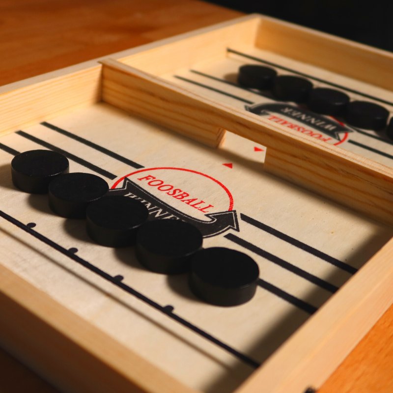FoosballPuck - Seien Sie der Erste, der all seine Discs loswird!