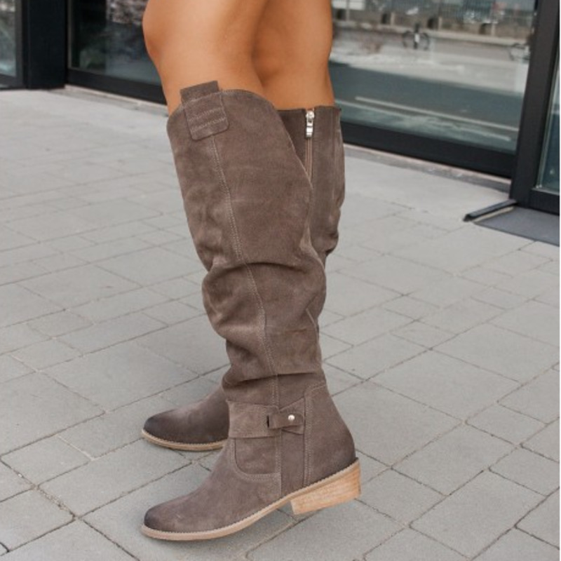 Gluschwein - Shoeby - Kniehohe Damenstiefel Braun