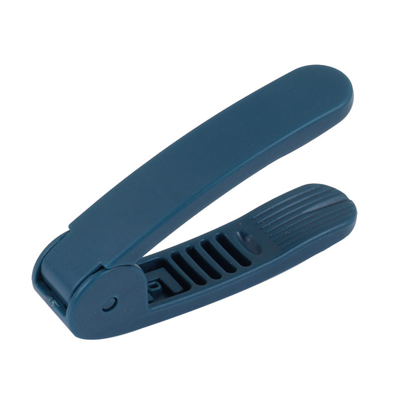Gluschwein - Peanut Seed Peeler Plastics Peanut Clip