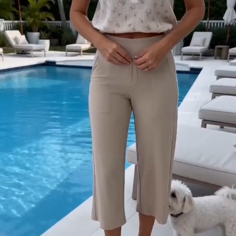 Elastische Caprihose für Damen mit weitem Bein und Taschen