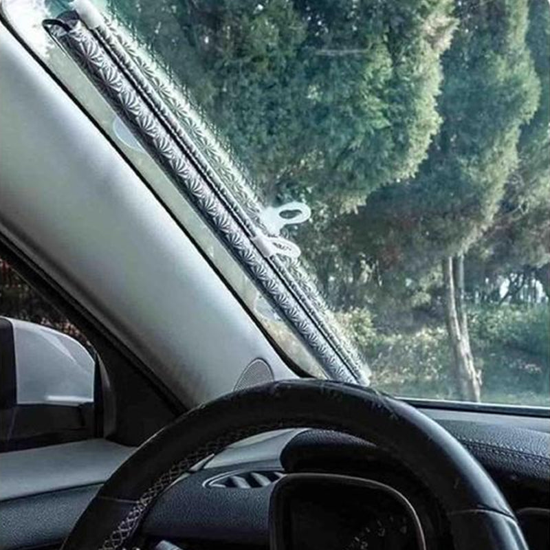 Automatisch einziehbarer Sonnenschutz für die Windschutzscheibe