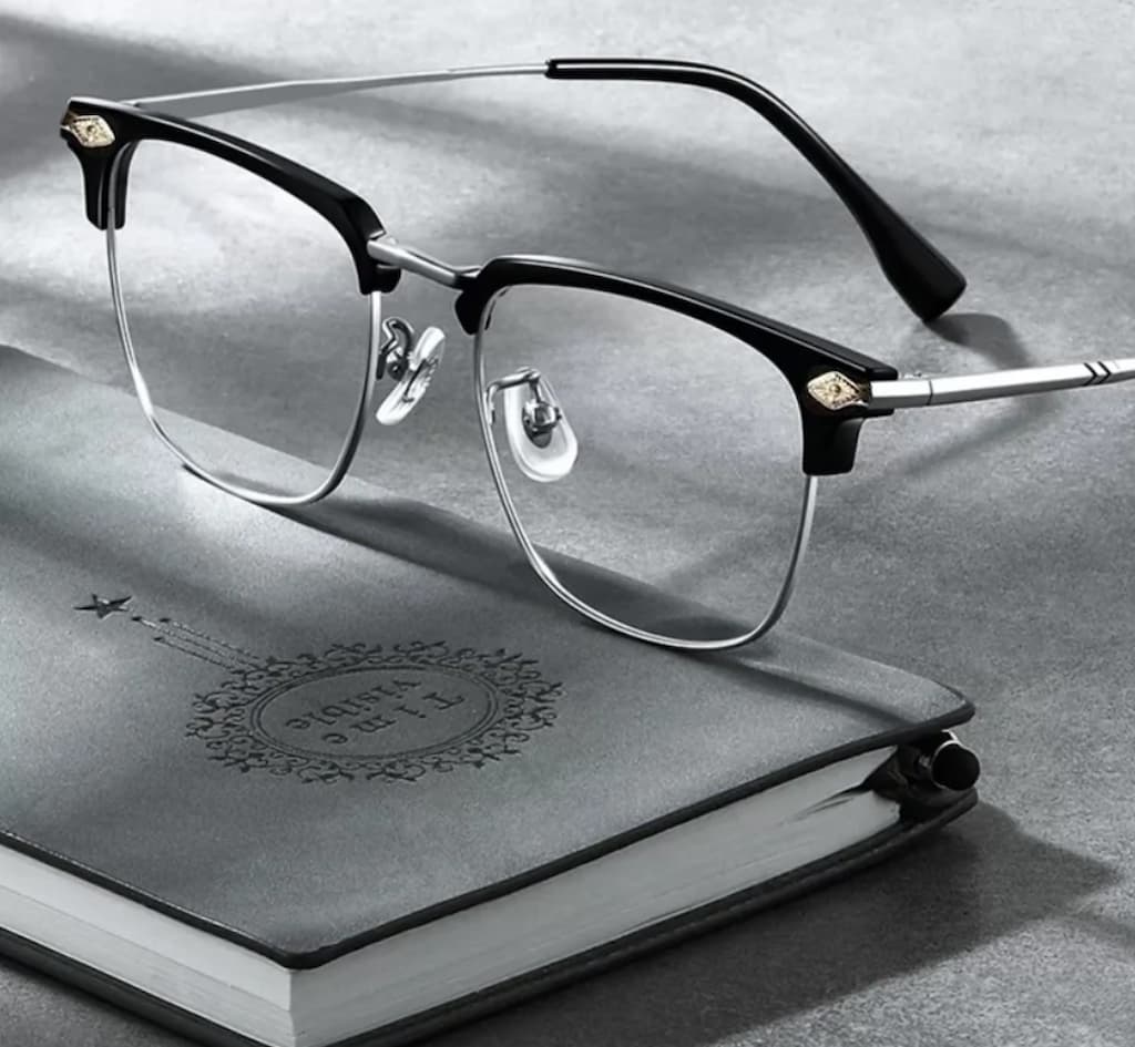 BlueBlock - Ultraleichte Brille mit Blaulichtfilter in Sehstärke