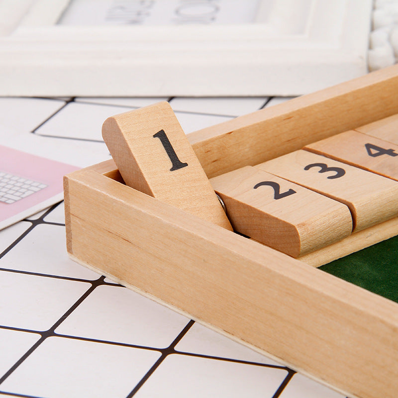 Gluschwein - Shut The Box Game - Lustiges Tisch-Mathe-Spiel für Erwachsene und Kinder