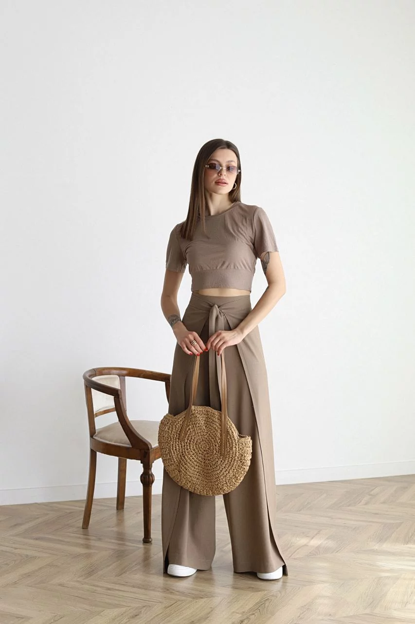 Heidemarie – Pantalón de lino de corte ancho con efecto cruzado
